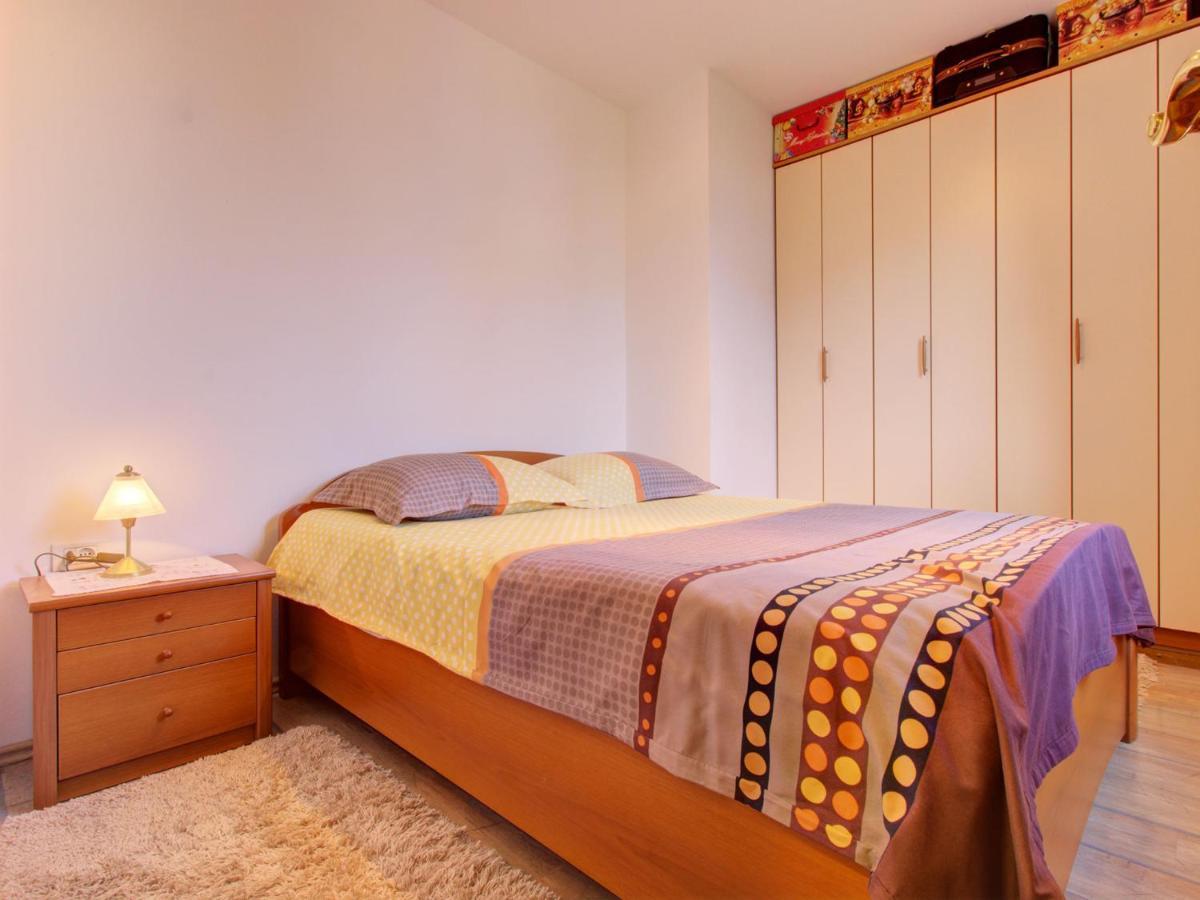 איזולה Apartment Jerman III מראה חיצוני תמונה